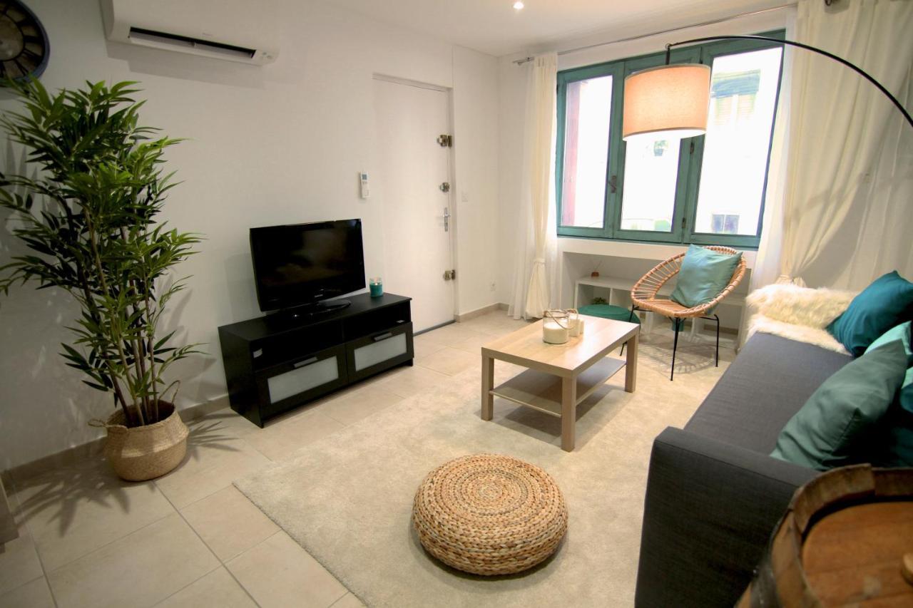Apartment Right In The Heart Of Сет Экстерьер фото